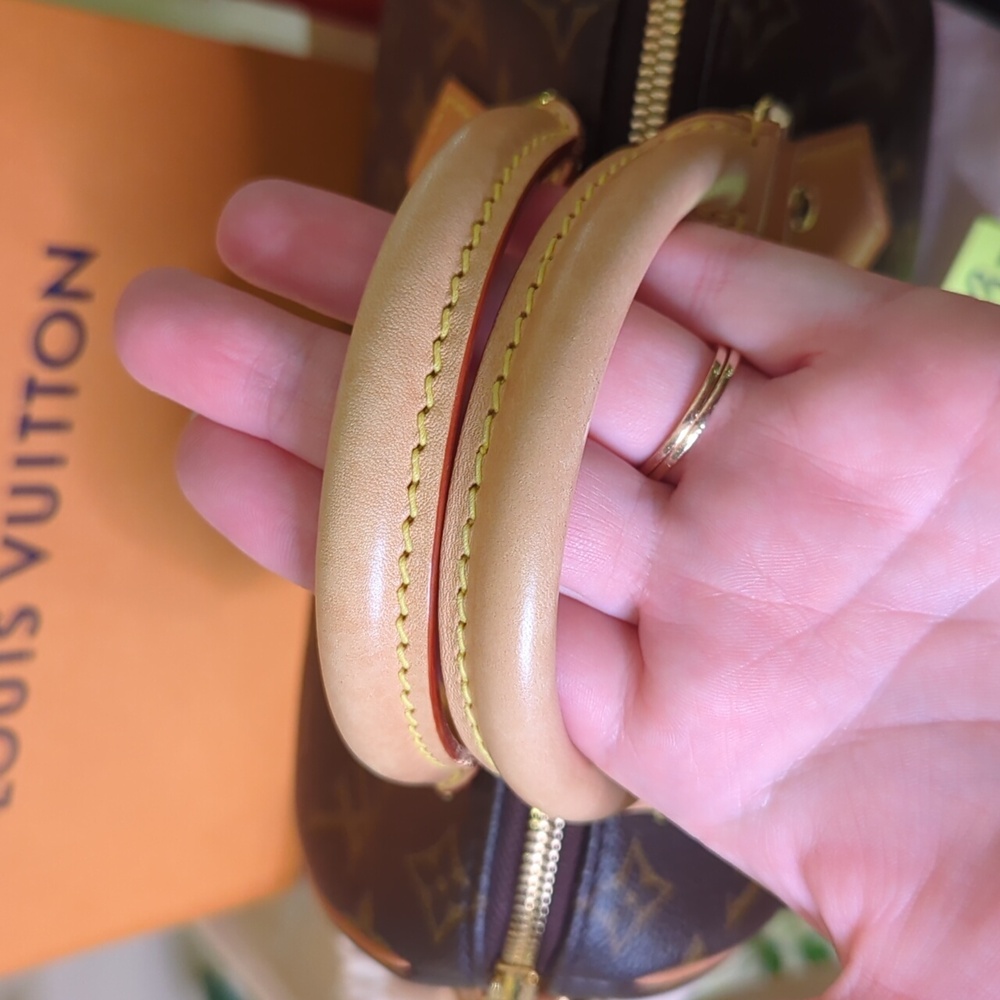 Louis Vuitton Speedy 20 Bandouliere With Strap and Coin Pouch - Picture 5 of 16